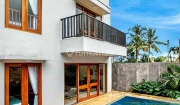 Villa konsep holiday house view sawah yg asri, lokasi strategis 1