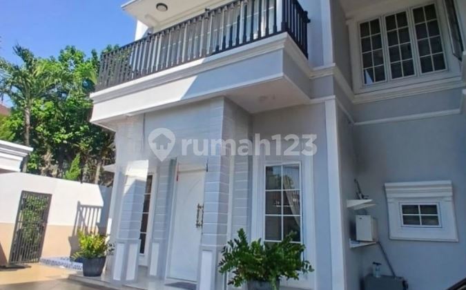 Rumah Taman Grisenda, Pik, 3,5 Lantai, Hoek, Kolam Renang, Dekat Tol Pluit Rumah Taman Grisenda, Pik, 3,5 Lantai, Hoek, Kolam Renang, Dekat Tol Pluit