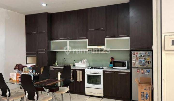 Rumah Taman Semanan Indah 2 Lantai Full Furnished Depan Taman 2