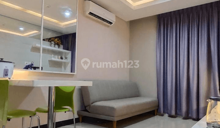 Apartemen Sky Terrace, 1 Br, Furnished, Sky Lounge 1