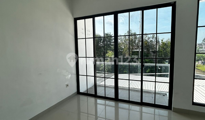 For Rent Green Lake City House, East Asia Cluster, Size 4x12 2