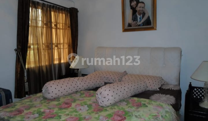 Rumah Metro Permata, Semi Furnished, 2 Lantai, Bagus, Dekat Akses Tol Karang Tengah 2