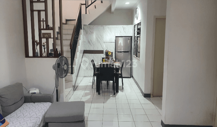 Rumah Metro Permata 1, Semi Furnished, Bagus Rapi, Dekat Akses Tol Karang Tengah 1