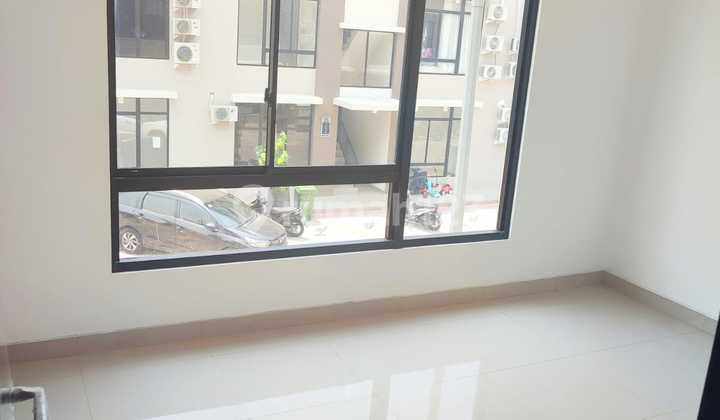 Disewa Green Royal Condo House, Lantai 1, Dekat Green Lake City, Tol Karang Tengah, Stasiun Kalideres Disewa Green Royal Condo House, Lantai 1, Dekat Green Lake City, Tol Karang Tengah, Stasiun Kalideres