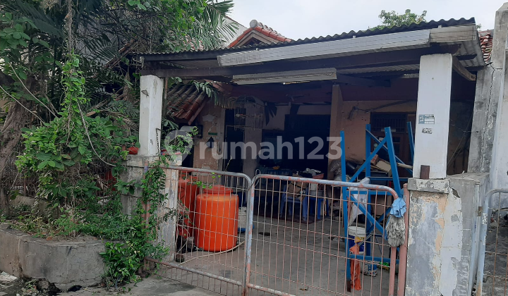 Griya Dadap Estate House, Land Measurement, Near Airport and PIK 2 Toll Road.