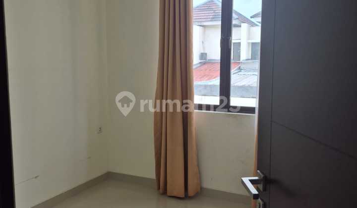 Disewa Rumah 2 Lantai di Metland Puri, Bagus, Dekat Tol Karang Tengah 2