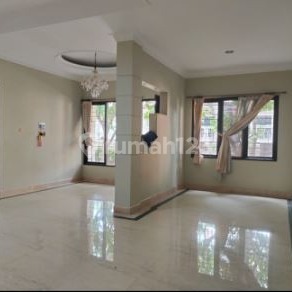 Bojong Indah House, 2.5 Floors, Rooftop, Full Marble, Furnished 2