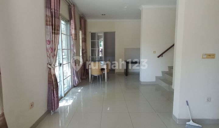 For Rent 2-Story House in Green Lake City, West Europe Cluster, Hook For Rent 2-Story House in Green Lake City, West Europe Cluster, Hook