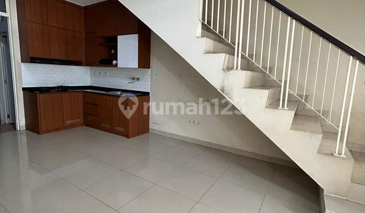 Disewa Rumah Green Lake City, Cluster Amerika East Coast, Uk 4X15, Kitchen Set