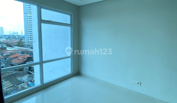 Apartemen Puri Mansion 1 Br, Tower Beryl, Bagus, Semi Furnished 2