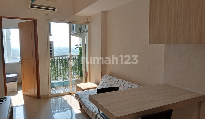 The Nest Apartment, 2 BR, Pool View, Fully Furnished, Near Toll Road The Nest Apartment, 2 BR, Pool View, Fully Furnished, Near Toll Road
