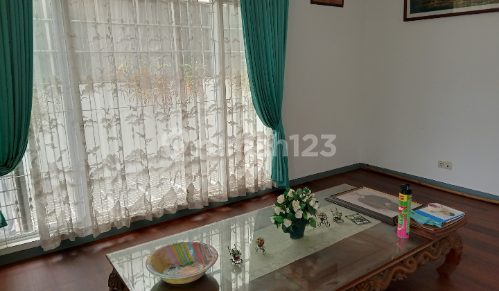 Rumah Metro Permata, Luas 12X25, Hoek, Bagus, Murah, Dekat Tol Karang Tengah 2