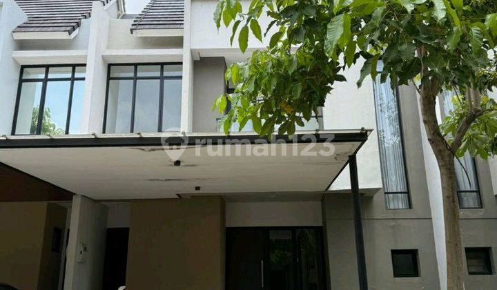 Disewa Rumah 2 Lantai di Pantai Indah Kapuk 2, Cluster Dallas, Uk 8X15