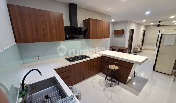 Dijual Rumah di Bojong Indah, Jakarta Barat, Uk 6x18, SHM, Dekat Stasiun 2