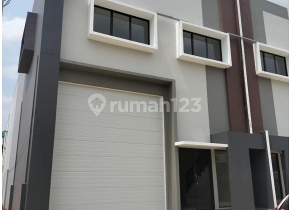 ENGLISH: For Rent 2-Story Warehouse at Era Prima Toha, Size 9X24, with Office, Flood-Free. ENGLISH: For Rent 2-Story Warehouse at Era Prima Toha, Size 9X24, with Office, Flood-Free.
