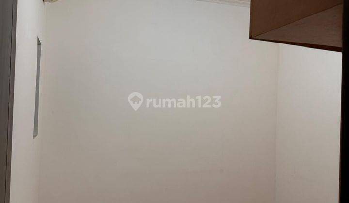 Rumah Bagus Puri Mediterania 2 Lt Semarang Semi Furnished 4 Kamar 2