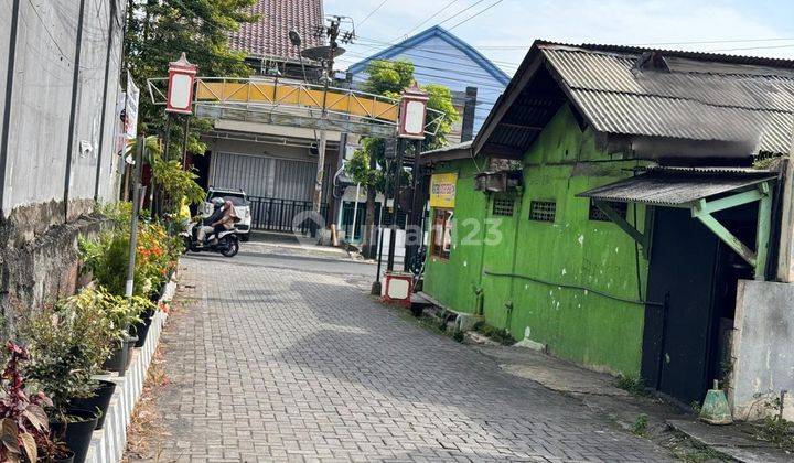 Rumah Luas Bagus di Jalan Gaharu Banyumanik 2