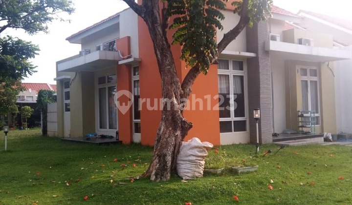 Rumah Cluster Strategis Siap Huni Bagus di Graha Padma 1