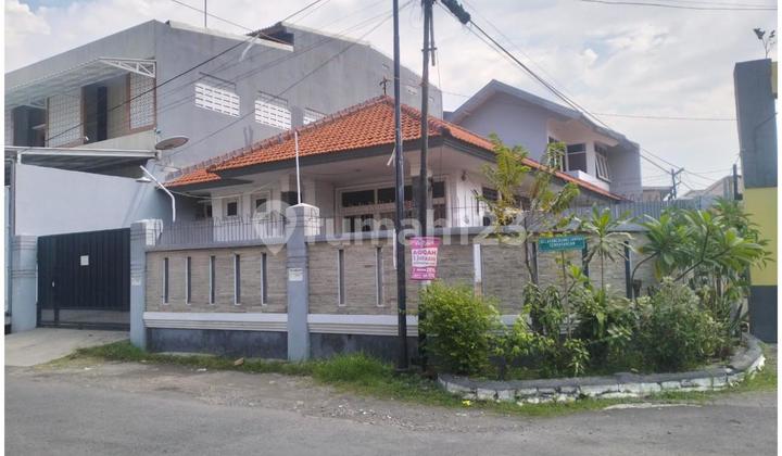 For Rent Strategic House in Pusponjolo Semarang 1