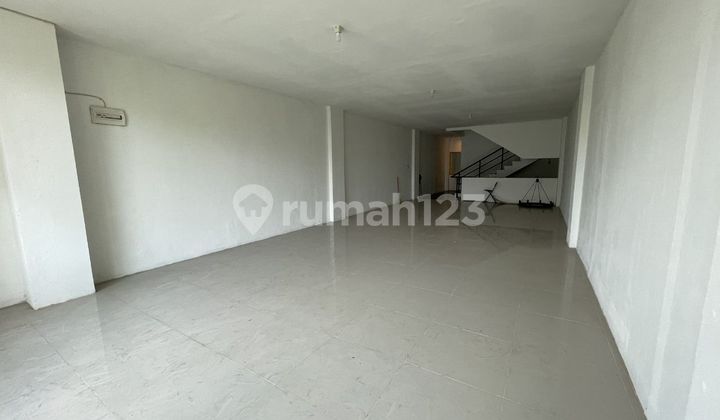 Office Ready-To-Use Good Quality Shop House