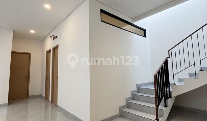 For Sale House on Kelapa Puyuh Street Kelana Gading 2