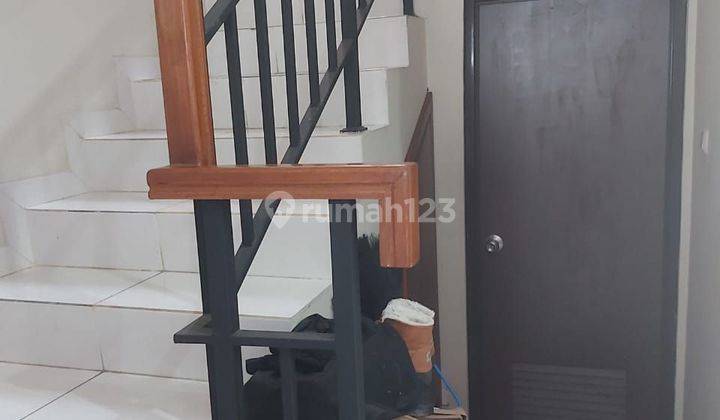 Rumah di Metland Menteng 2 Lantai SHM Cakung Jakarta Timur 2