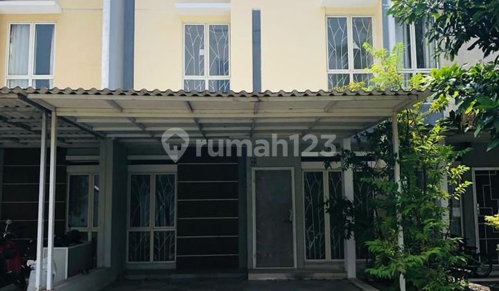 Rumah 2 Lantai Renov hadap Timur di Metland menteng jakarta timur