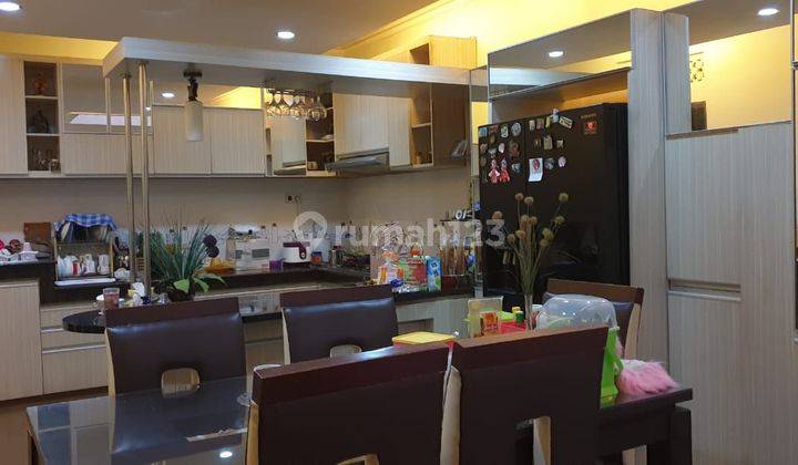 Rumah di Metland Menteng 2 Lantai SHM Cakung Jakarta Timur 1