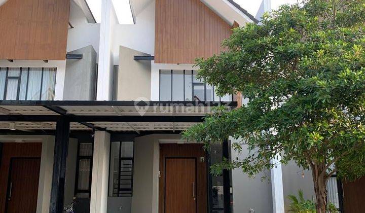 Dijual rumah 2 lantai Cluster Jura Metland Menteng 1