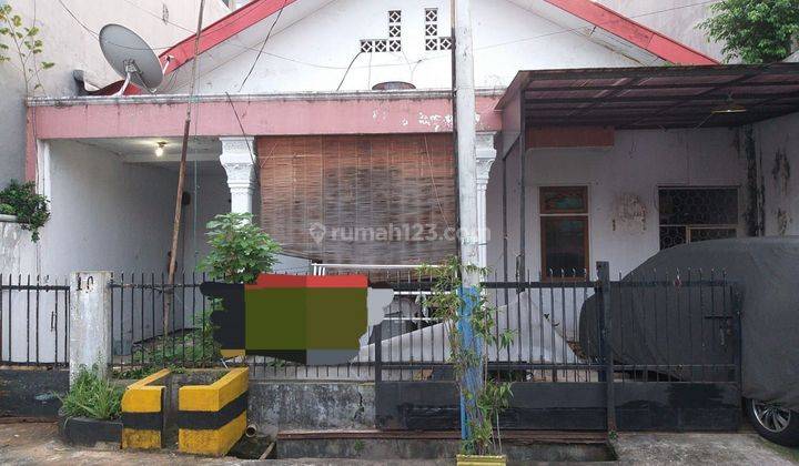 Dijual Rumah hitung tanah di 
Kp ambon 
kayu putih 1