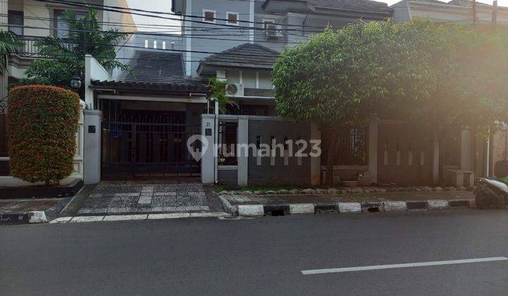 Di Jual Rumah Bagus di Rawamangun Jakarta Timur 1