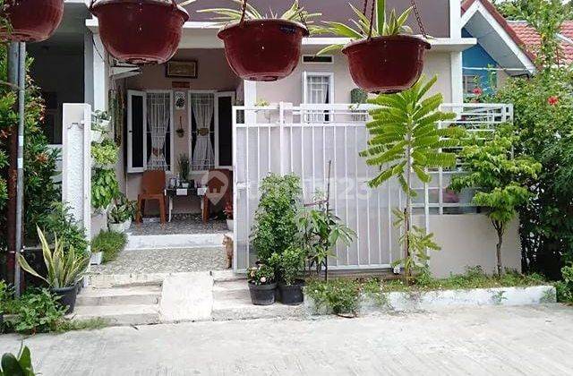 Dijual Cepat Rumah Renov Siap Huni Cluster di Perumahan Mutiara Gading City Bekasi 1