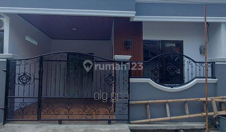 Dijual Rumah Cantik di Taman Harapan Baru, Pejuang, Medan Satria, Kota Bekasi 1