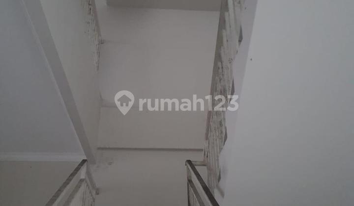 3.5-Story Shop House in Sukabumi City 2