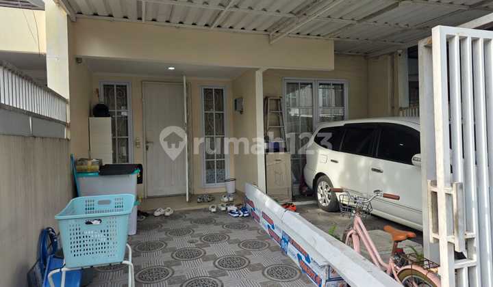 House in Metland Menteng Housing, Ready to Occupy, Cakung, East Jakarta