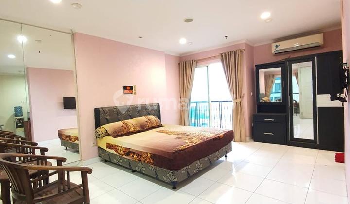 For Sale Moi Santa Monica Apartment in Kelapa Gading For Sale Moi Santa Monica Apartment in Kelapa Gading