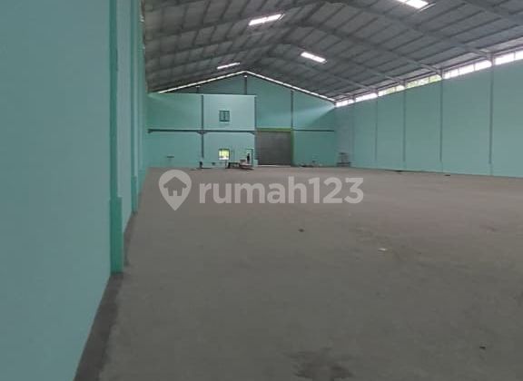 Gudang di Jababeka Cikarang, Bekasi Lokasi Industri Strategis