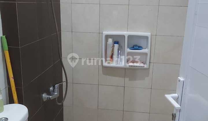 Comfortable Family Home Ready to Occupy in Maple Cluster, Sumarecon Bekasi 2