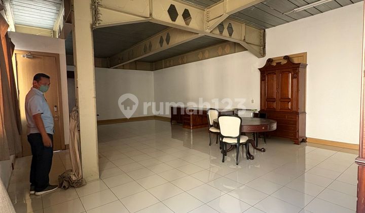 3-Storey Shop House in Pondok Cabe, South Tangerang 2