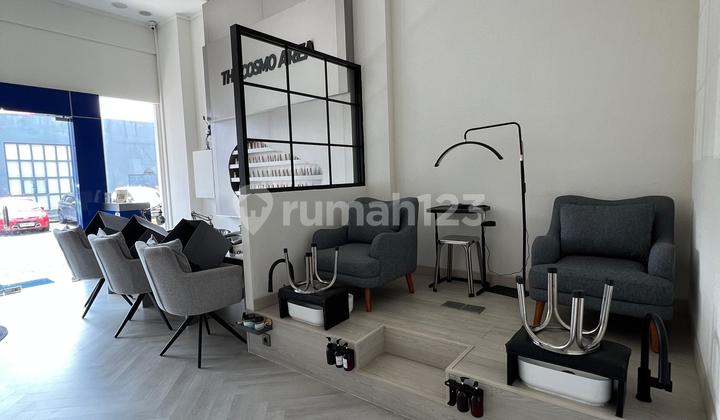Ruko 3 Lantai Siap Huni di Summarecon Bekasi Ruko 3 Lantai Siap Huni di Summarecon Bekasi