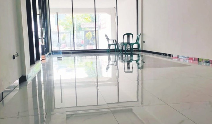 Commercial Space for Sale, Ready to Occupy in Jatinegara, East Jakarta