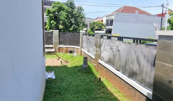 Rumah Baru Bagus 2Lt di Metland Menteng Cakung, Jakarta Timur