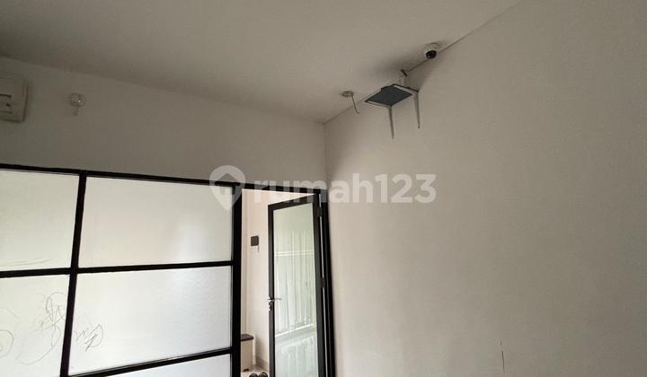 Ruko Gandeng 3 Lantai di Maison De Wisteria Metland Menteng Cakung Jakarta Timur
