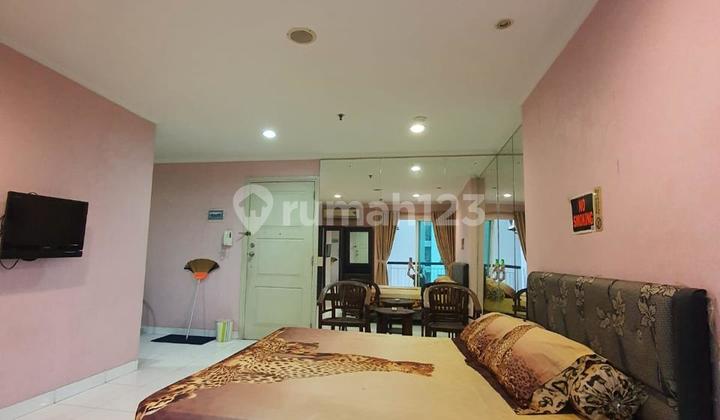 disewakan Apartemen MOI santa monica di kelapa gading  2