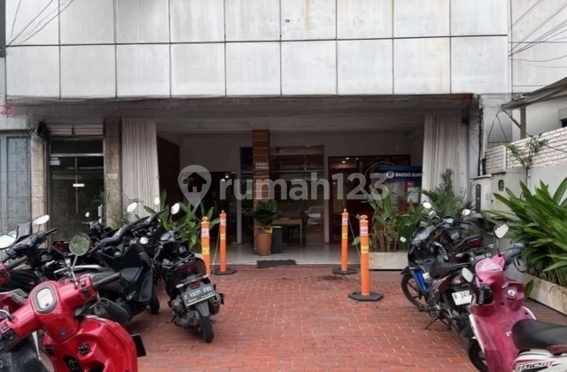 For Rent 1st Floor Connected Shophouse in Duren Sawit, East Jakarta