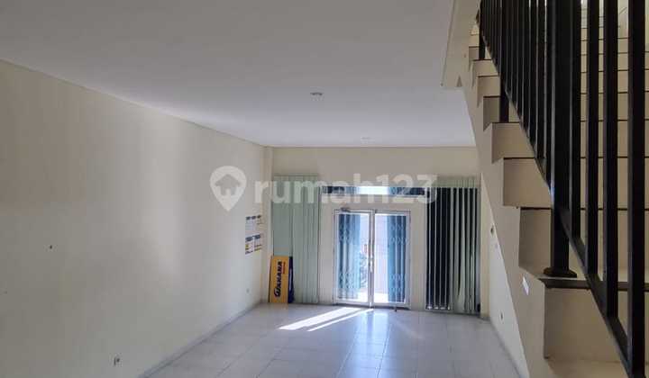 2-Story Shophouse in Metland Menteng Cakung, East Jakarta 2