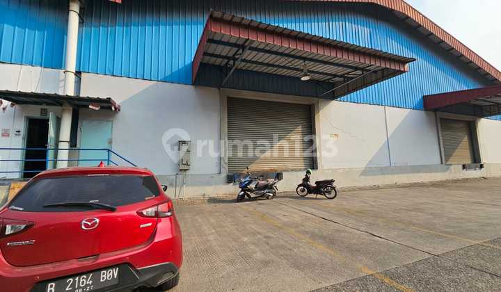 For Rent: Ready-to-use Warehouse in Marunda Area, Bekasi.