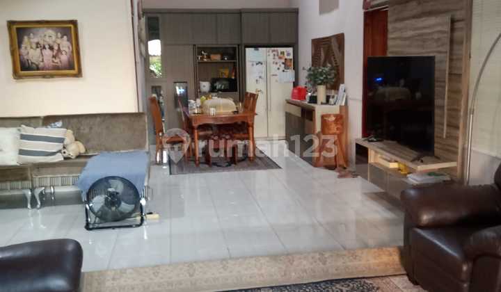 House for Sale in Rawamangun, East Jakarta