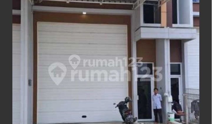 Warehouse in the Tritonville Industrial Area, Daan Mogot, Batuceper