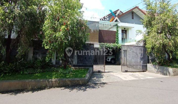 Rumah Bagus 3 Lantai di Puncak Dieng Malang Kota 1